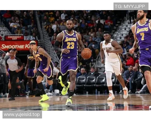 火箭队与鹈鹕队激战正酣11月14日精彩对决值得期待